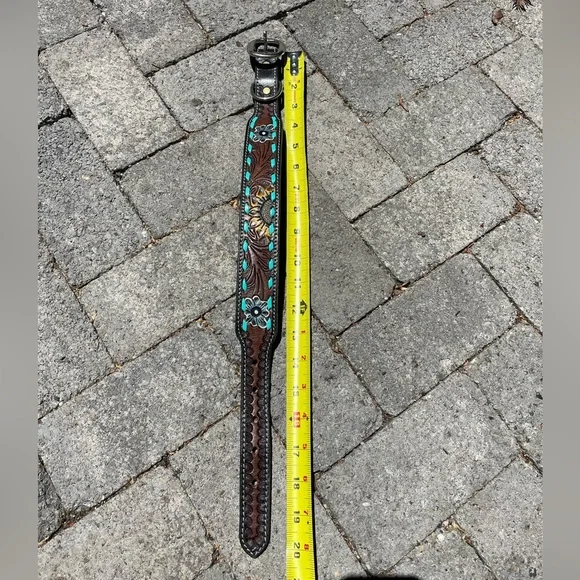 Myra Bag 100% Genuine Leather Hand-Tooled Dog Collar, Size M. Brown/Sunflower. - Picture 6 of 6